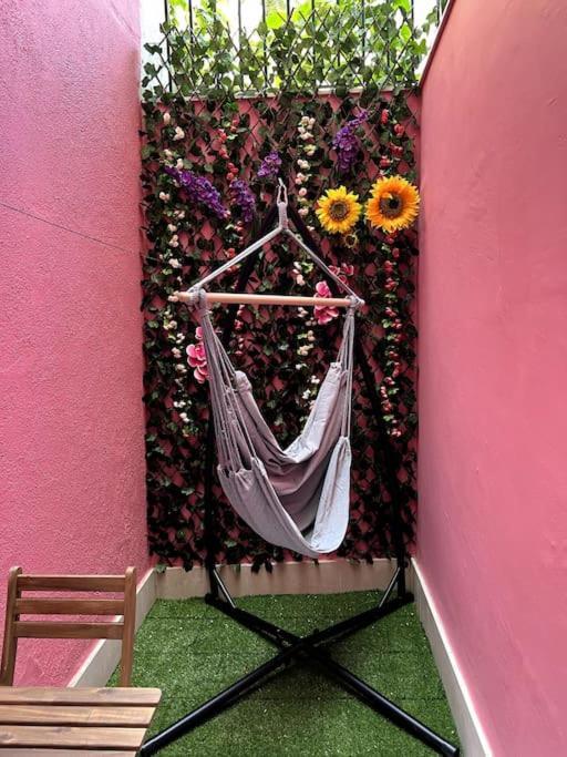 Artistic Digital Getaway - Patio & Great Location! Apartment Lisbon Bagian luar foto