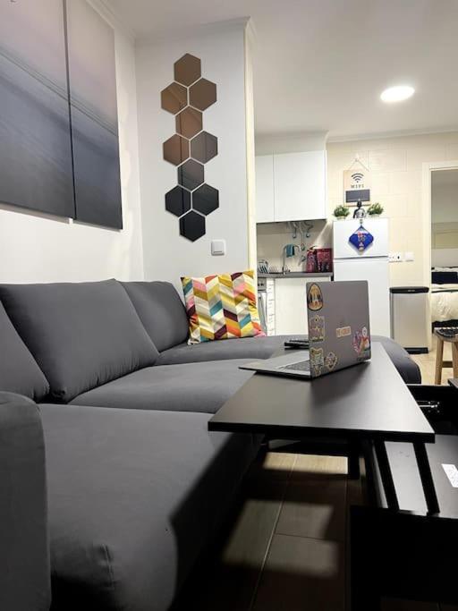 Artistic Digital Getaway - Patio & Great Location! Apartment Lisbon Bagian luar foto